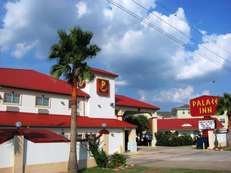 Crystal Inn 249 North Louetta Exterior photo