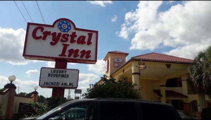 Crystal Inn 249 North Louetta Exterior photo